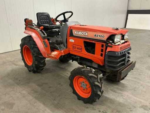 Kubota B2100 Smalspoor- en compacttractor