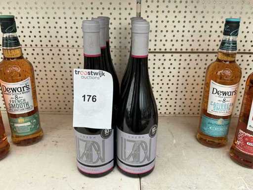 Luzon Red wine (6x)