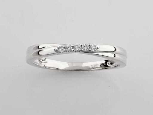 9 KT witgouden ring met natuurlijke diamant