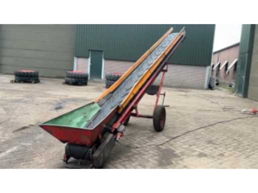 c8a923c1-0905-440d-aee1-0b9f4b399bde.mp4