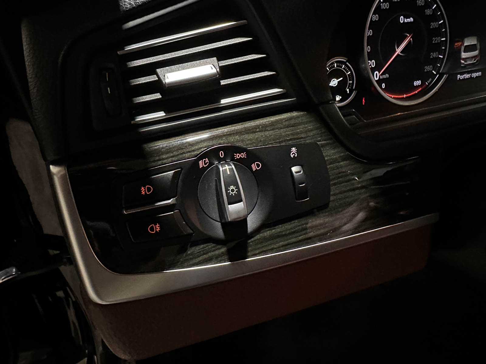 BMW 520i Luxury Edition 184pk 2016 (Origineel-NL) 5-serie F10, KK-611-L