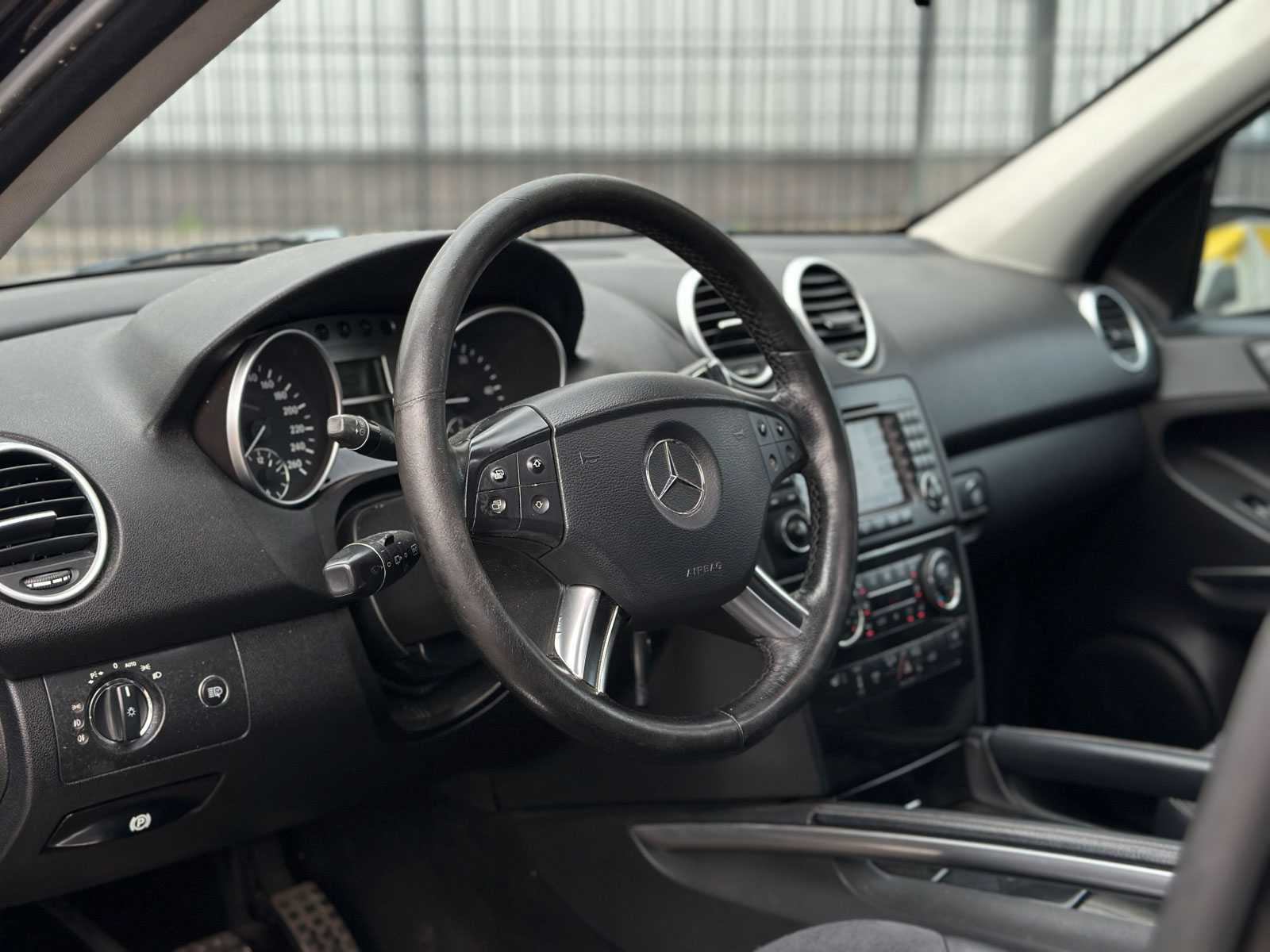 Mercedes-Benz M320 CDI M-klasse 221pk 2006, V-450-HD