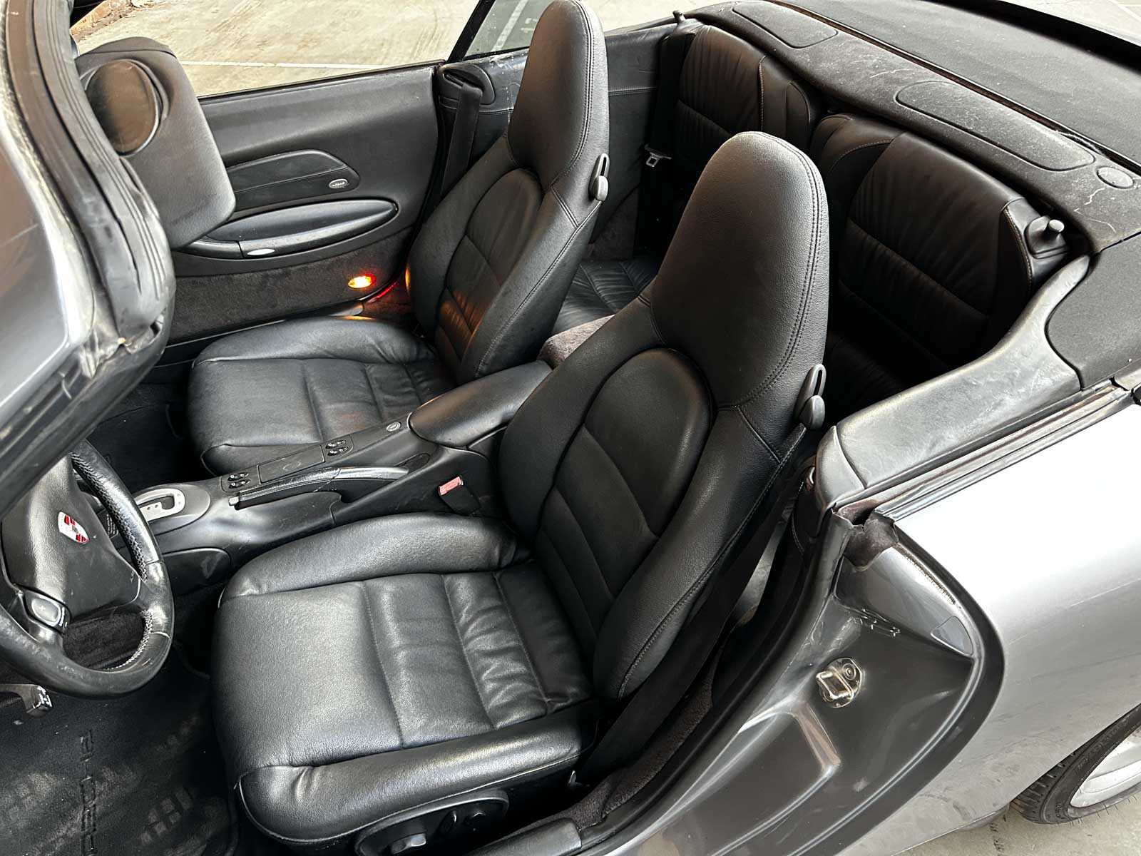 Porsche 911 Carrera Cabriolet 3.4 996 300pk 2001 Youngtimer