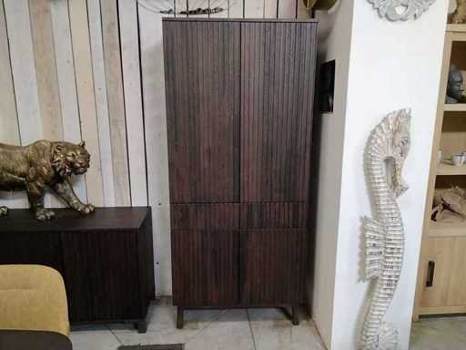 Massiv-Eichen-Schrank