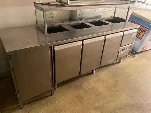 Atelier de refroidissement FRIULINOX