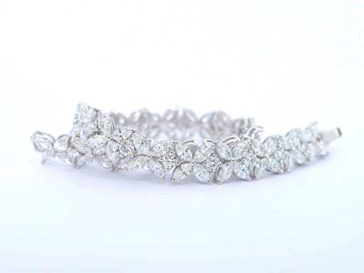 Witgouden exclusieve armband met 11.00 carat marquise en briljant geslepen diamanten
