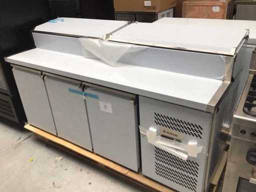 Salade Refrigeratored Workbench Inc.