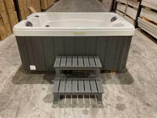 Jacuzzi 2 personnes Virpol et spa extérieur