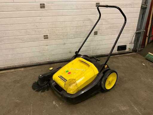 Karcher KM 70/20 C Sweeper