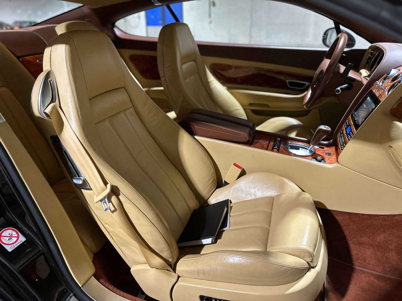 Bentley Continental GT 6.0 W12 560pk 2006, P-579-KS