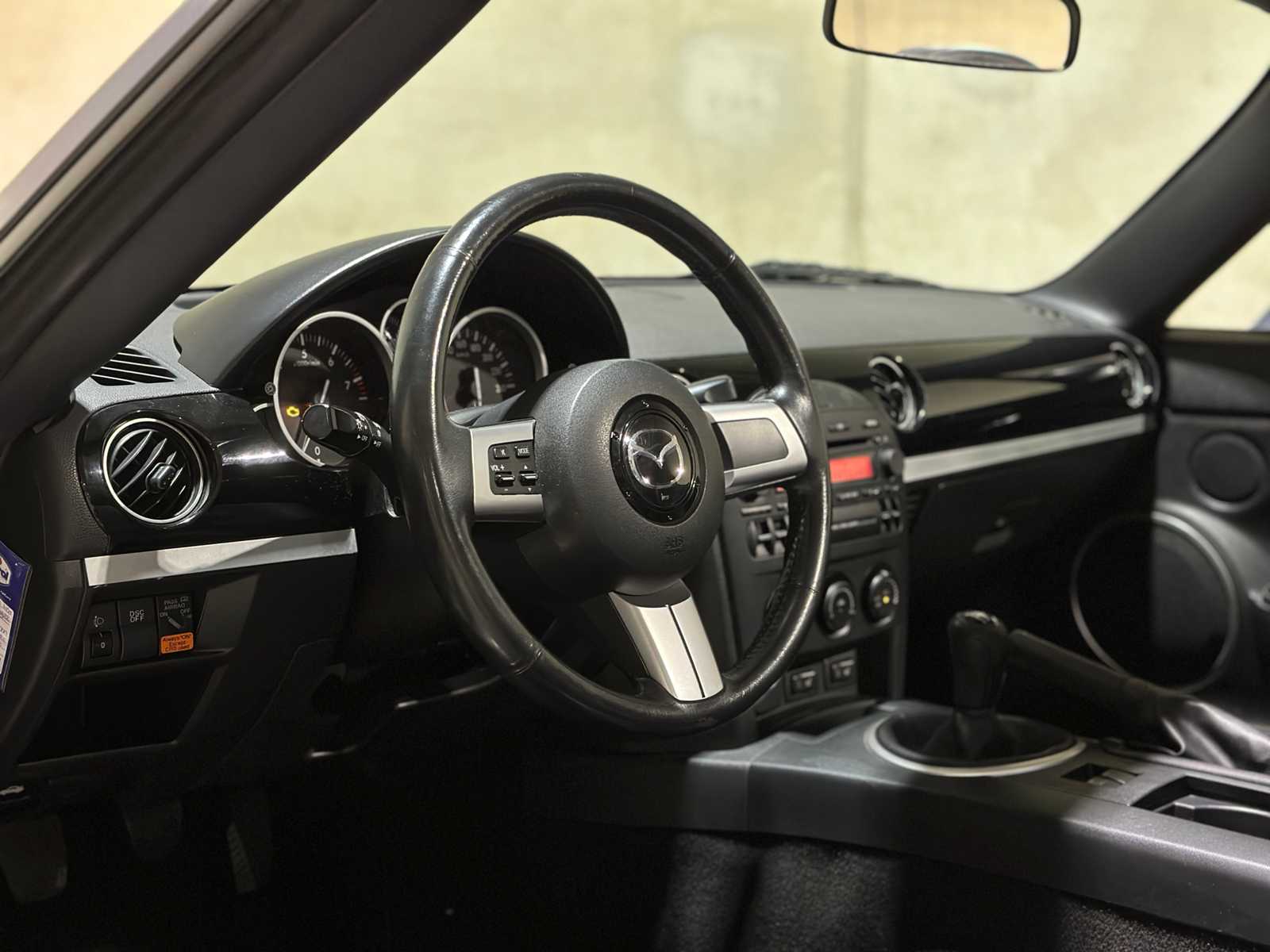 Mazda MX-5 2.0 S-VT Touring 160hp 2006, JH-652-T Youngtimer