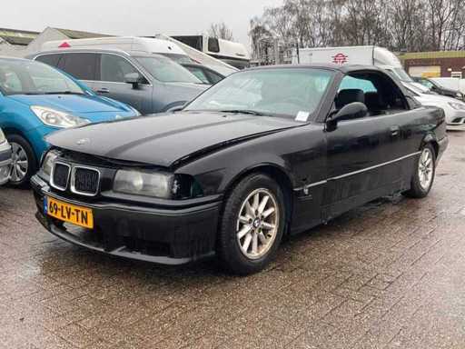 Voiture voyageurs Bmw 320i Cabrio 1995