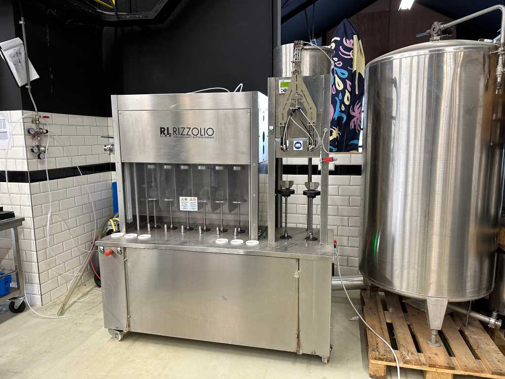 Systèmes de remplissage Rizzolio IC - Bloc compact 662 - Machine de remplissage de bouteilles en acier inoxydable avec scelleuse de bouchons - 2016