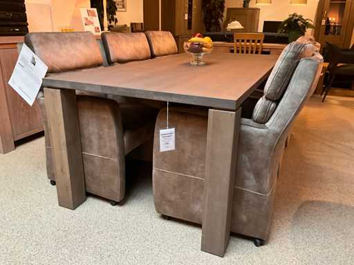 Stó? do jadalni z d?bu Hoevelaken