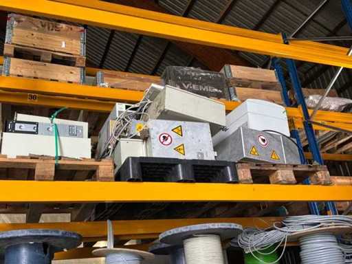 Elektronische Ausrüstung