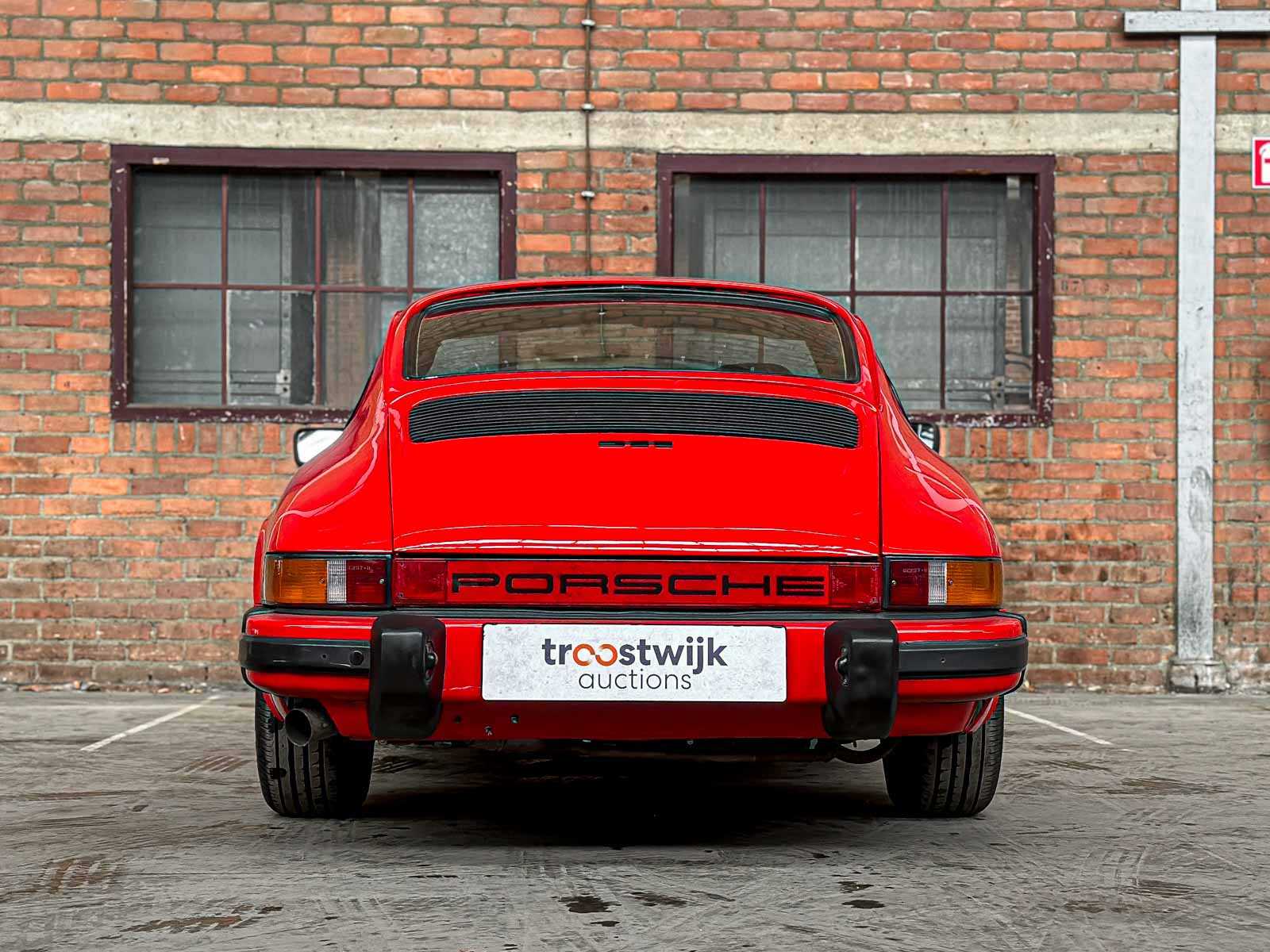 Porsche 911 Coupe 2.7 1974 -MANUAL-