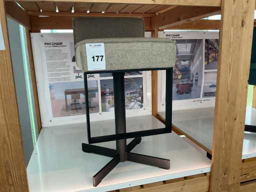 Lensvelt Prast Hooft PH1 Tabouret de bar « Ronald Hooft »