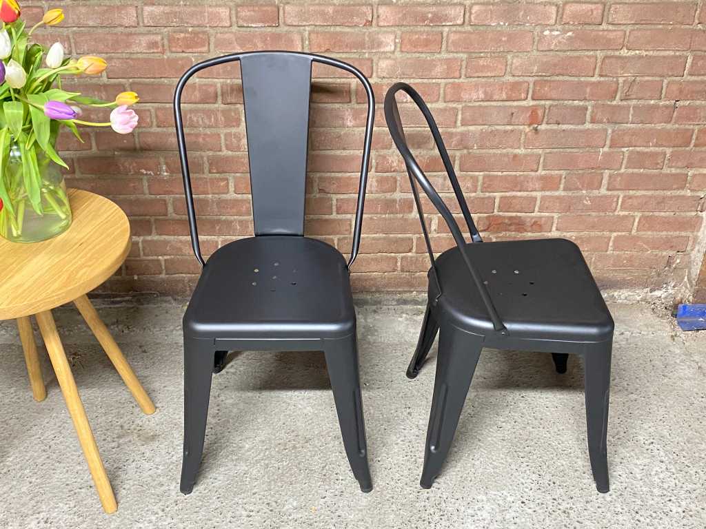 Krzesło kawiarniane w stylu retro (50x)