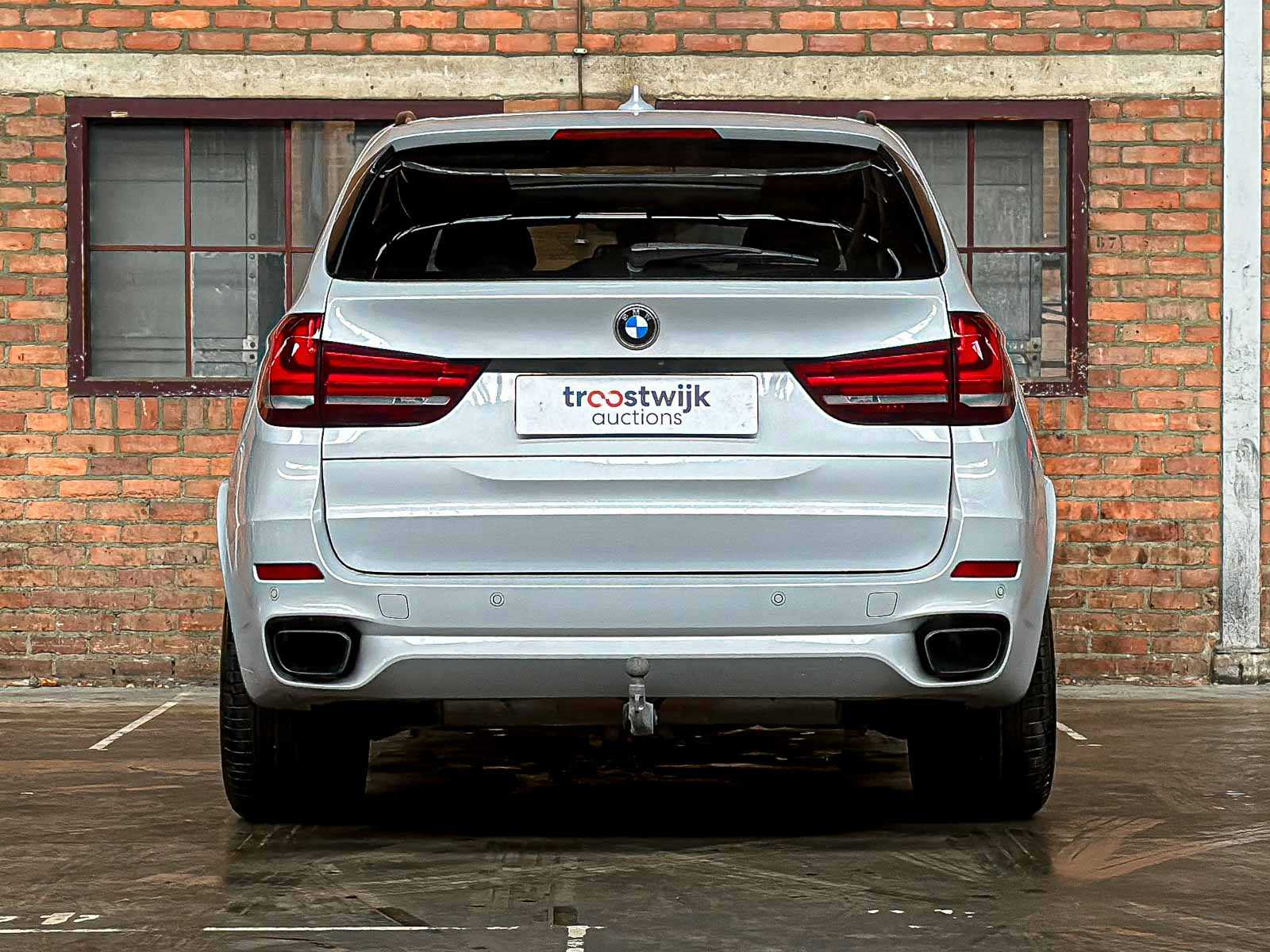 BMW X5 xDrive50i 4.4 V8 M-Sport High Executive F15 449pk 2017, K-353-TD