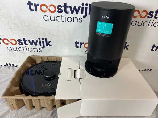 LG DS40Q - Soundbar met sufwoofer + eufy RoboVac LR30 Hybrid+ robotstofzuiger en dweil met cleaning station