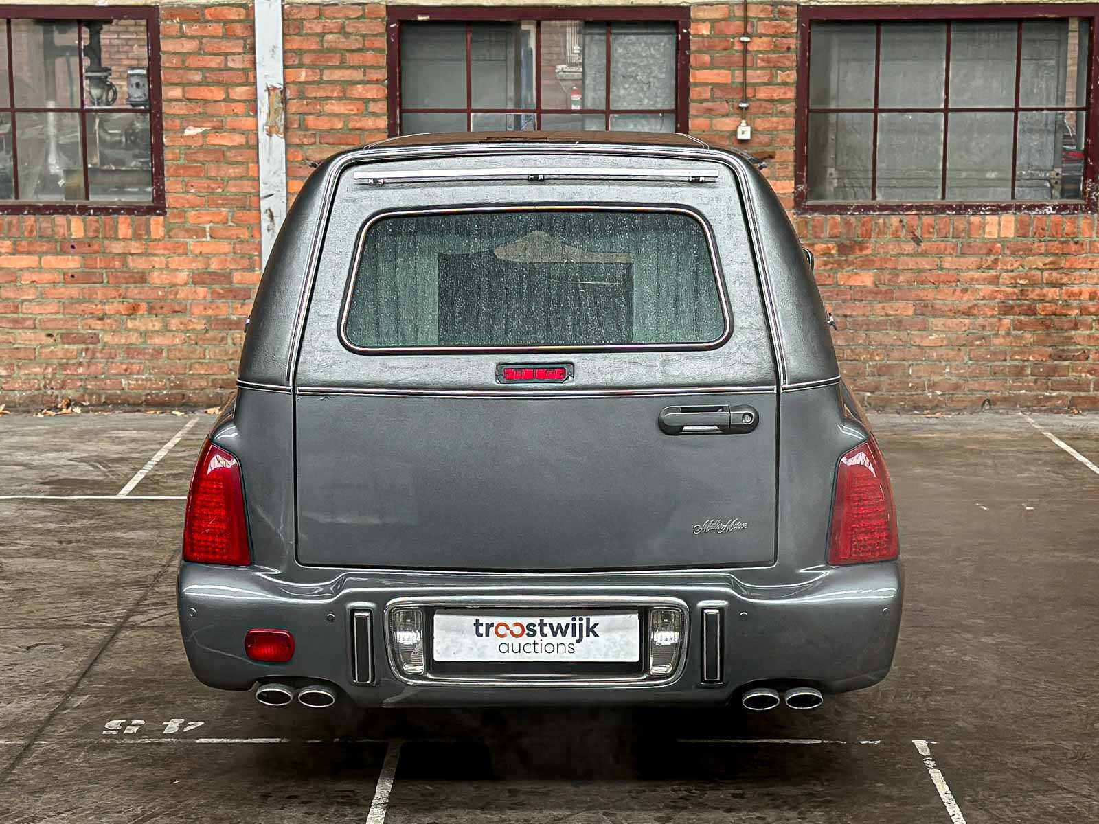 Cadillac DeVille Miller Meteor Hearse 4.6 V8 279pk 2005 Rouwauto