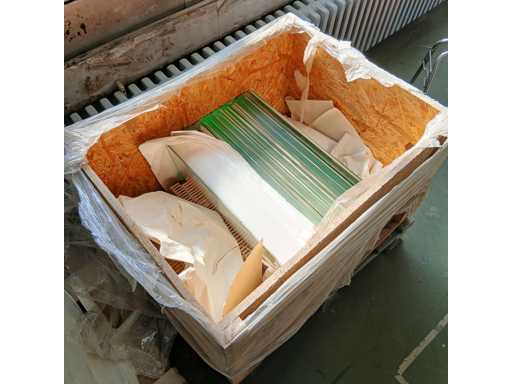 Stock rimanente - lastre di vetro da 5 mm ESG, ad es. come piastre di copertura della stufa (piedini in gomma inclusi)