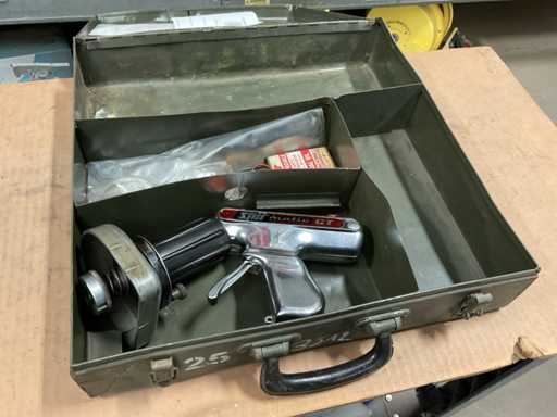 Pușca de cuie Spit matic GT