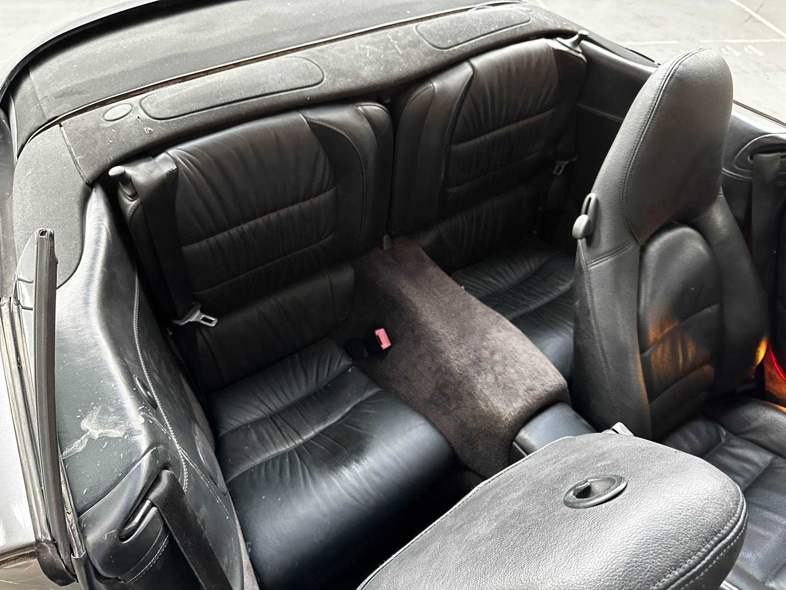 Porsche 911 Carrera Cabriolet 3.4 996 300pk 2001 Youngtimer