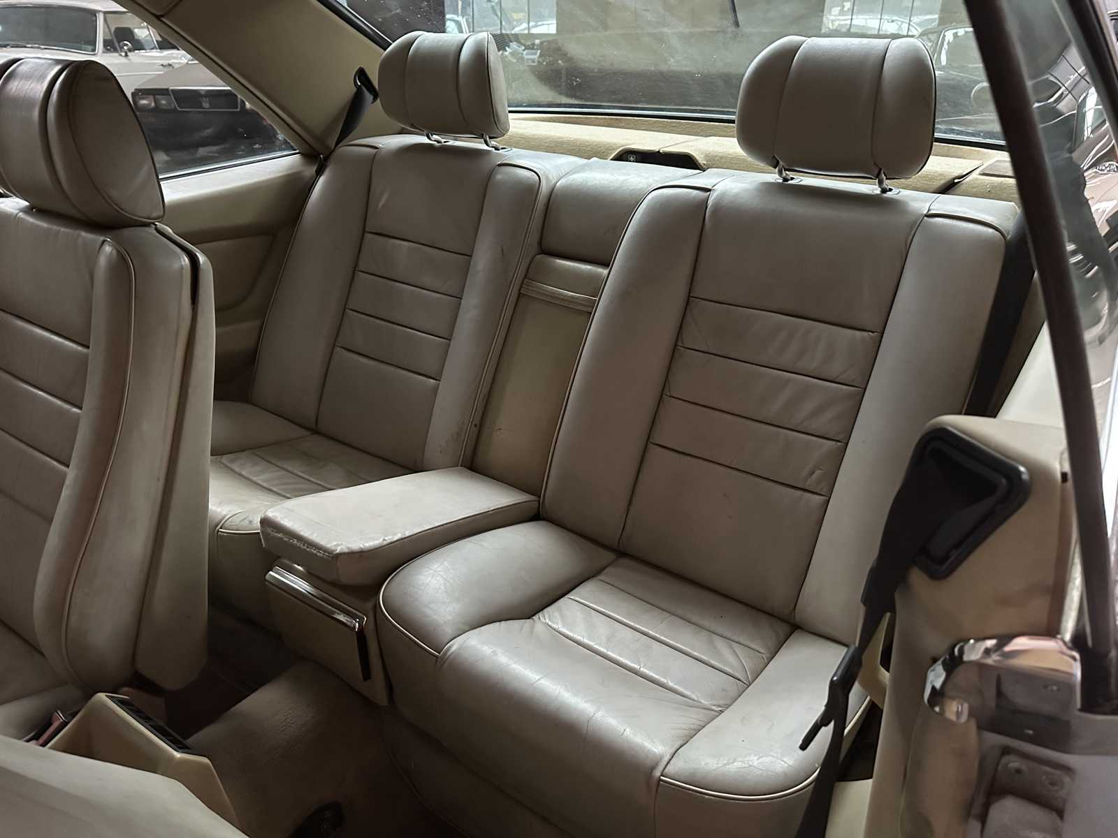 Mercedes-Benz 500 SEC 5.0 V8 245pk 1985 W126