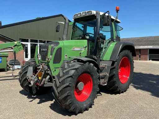 Traktor rolniczy Fendt 415 Vario TMS z napędem na wszystkie koła z 2009 roku
