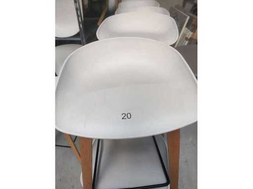 10x weißer Barhocker (Holzrahmen (ausgenommen Transportwagen) (10x)