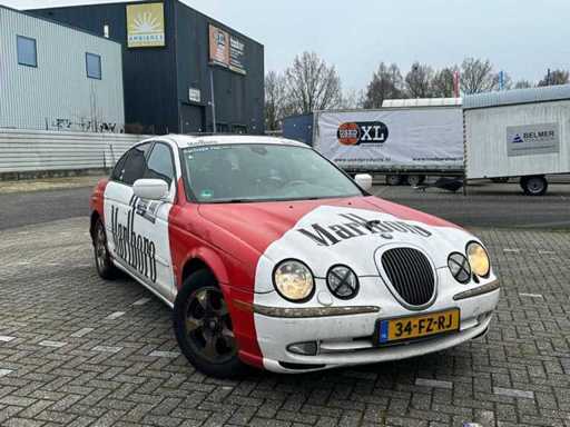 2000 Jaguar S-type 3.0 V6 Passenger Car