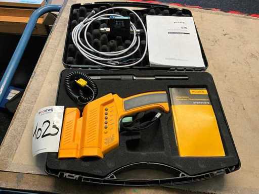 Measuring devices (2x)