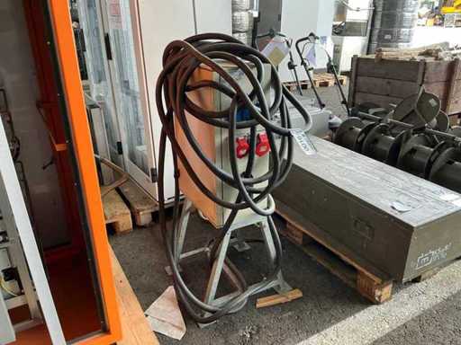 Pretterhofer construction junction box