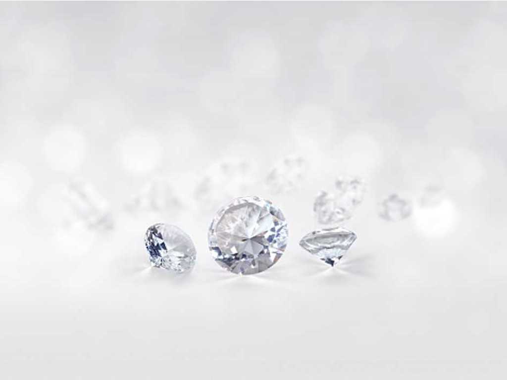 Diamonds - Free delivery Benelux - 24/06/2023