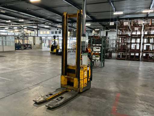 Jungheinrich Stapelaar