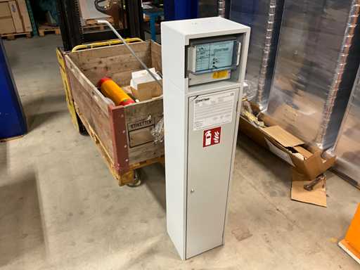 Object extinguishing system with CO/2