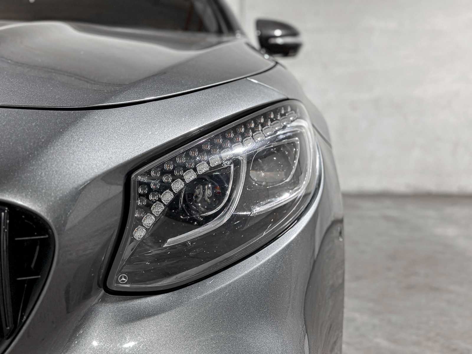 Mercedes-Benz S63 AMG 4.0 V8 4Matic 612hp 2018 CARBON S-Class Coupe
