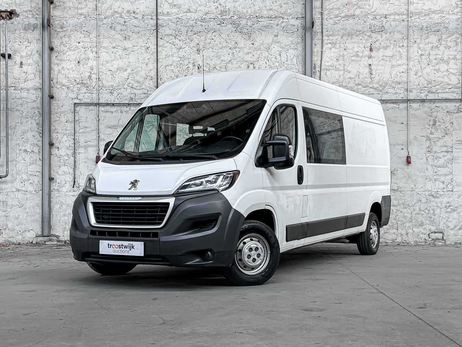 Personen- en bedrijfsauto's in Milsbeek