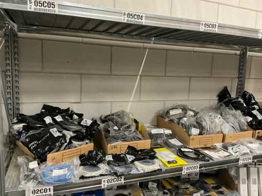 Charge verschiedener Kabel (175x)