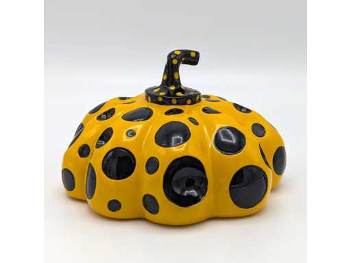 Yayoi Kusama (1929) - Dots Obsession Naoshima yellow