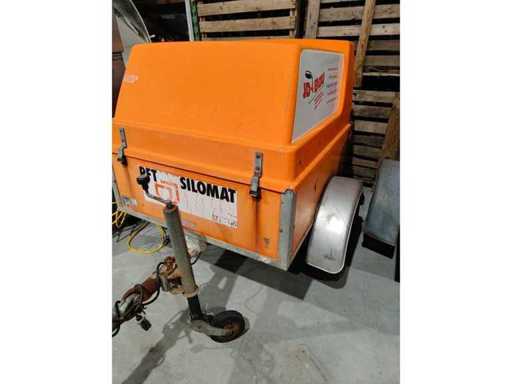 PFT SILOMAT - D1-140 - Pumpe zum Transport von Putz und Mörtel mit Anhänger