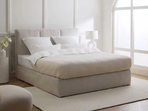 Lit 160x200 à sommier tapissier Oberon - Westwing Collection