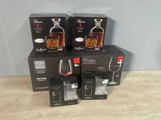 Partij van diverse luxe glazen