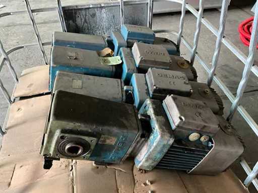 Demag Gear-Motor (16x)