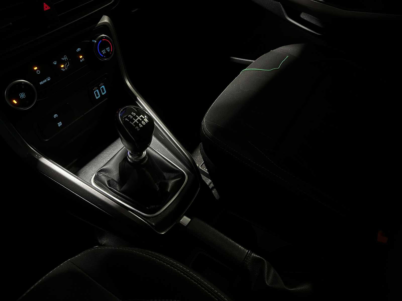 Ford EcoSport 1.0 EcoBoost Trend Ultimate 125pk 2019 (Origineel-NL), G-464-DL