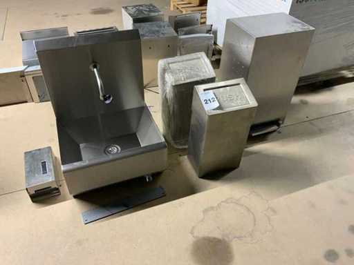Qbicline Wastrog, waste bins and paper dispenser
