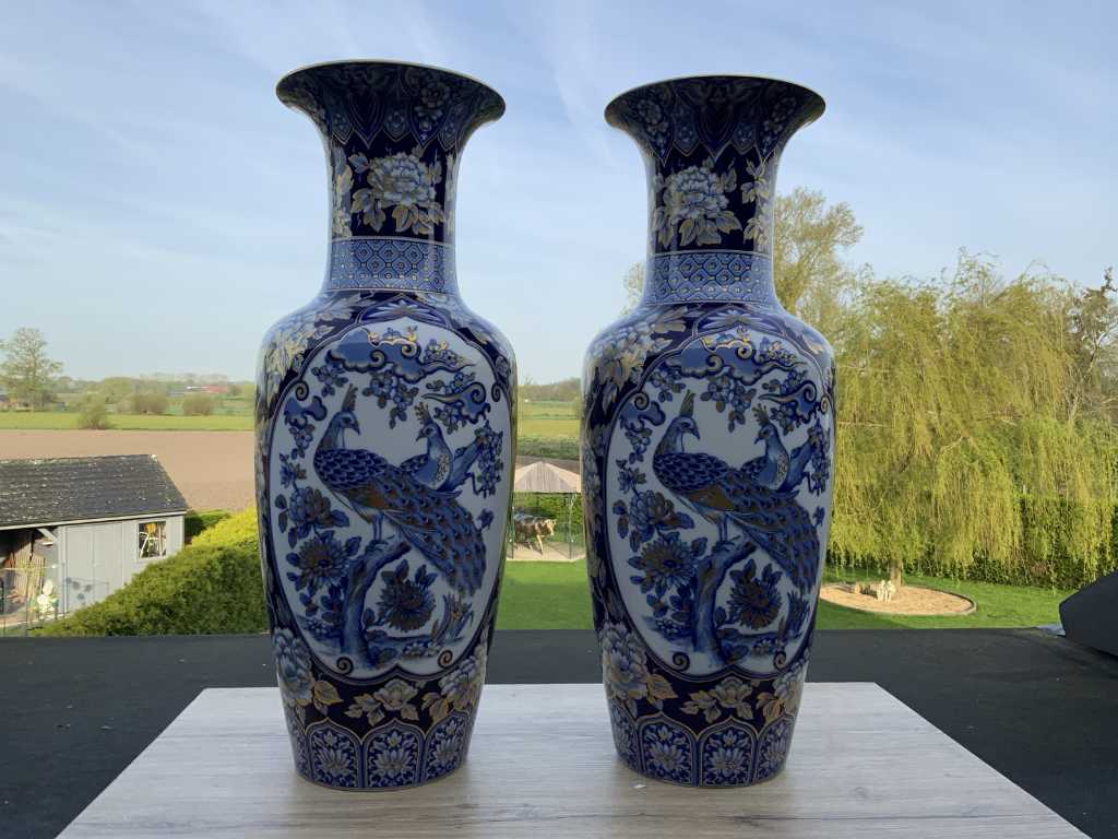 Couple en porcelaine Kaiser avec cobalt véritable H67cm
