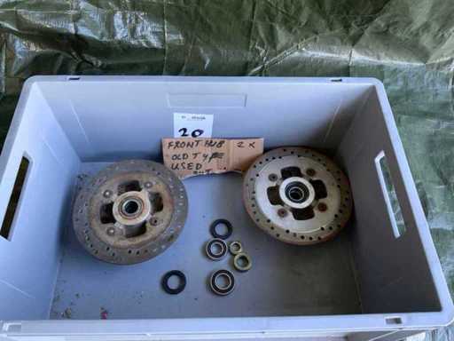 Bugracer wheel hub (2x)