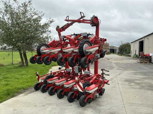 2006 Kverneland Beet Planter Precision Seeder